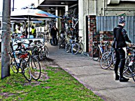 bikes-at-cafe-racer-001